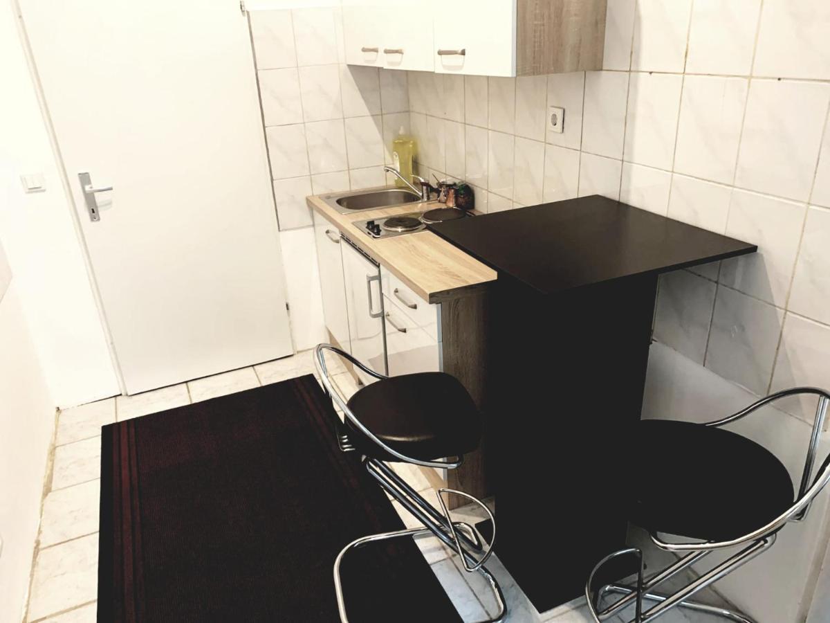 Rainbow Apartment Vienna Luaran gambar